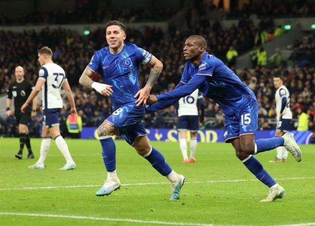 1733829062177094565.jpg enzo.jpg