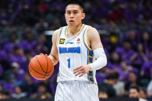 陈盈骏：广厦的防守让我们难以进入自己的进攻节奏 心态出了问题